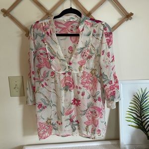 Old navy floral blouse